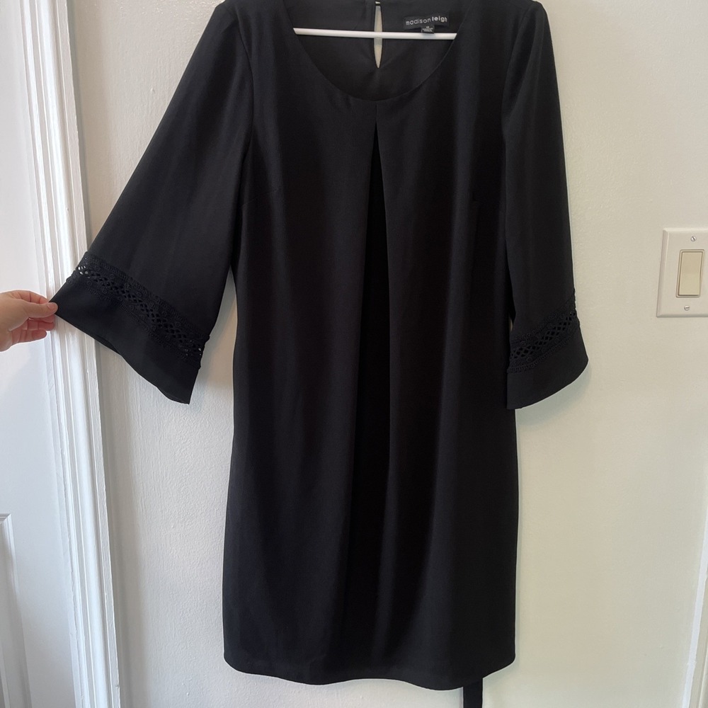 Madison Leigh Dress Womens 12 Black Long Sleeve Ruffle Cuff Sheath Dress